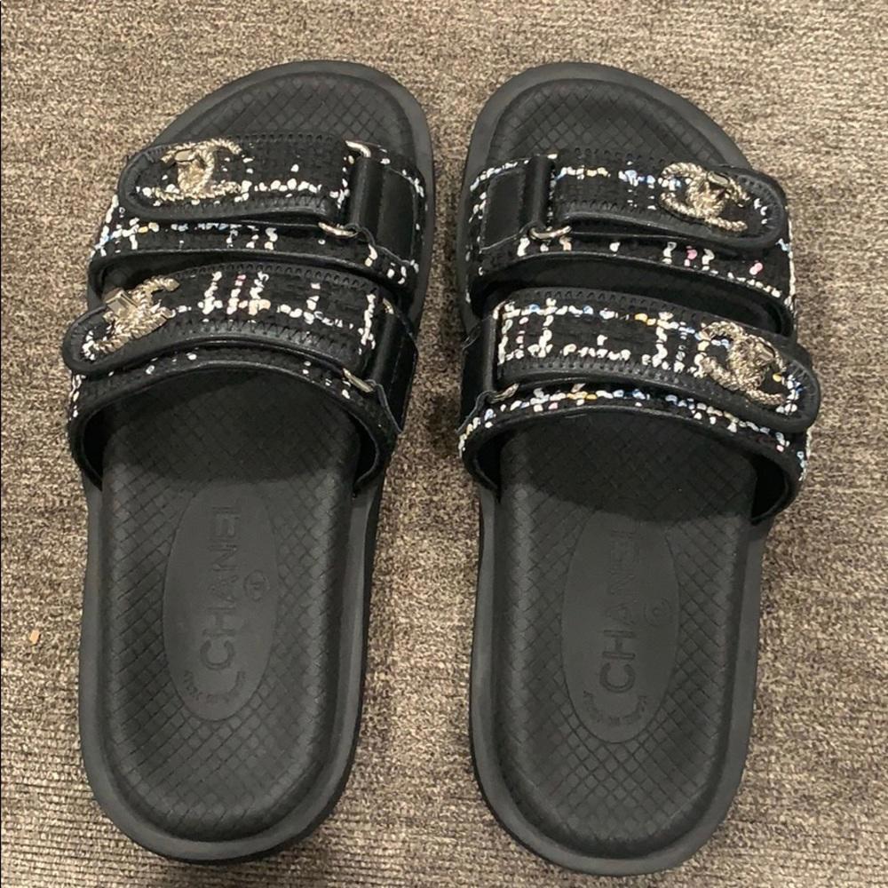 Chanel Slides